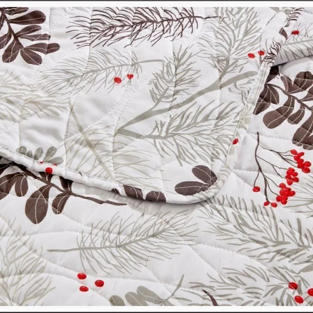 NEW! Red Cardinals Farmhouse Printed QUEEN Quilt Set with matching Tote Boho